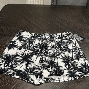 Cuffed Bottom Shorts